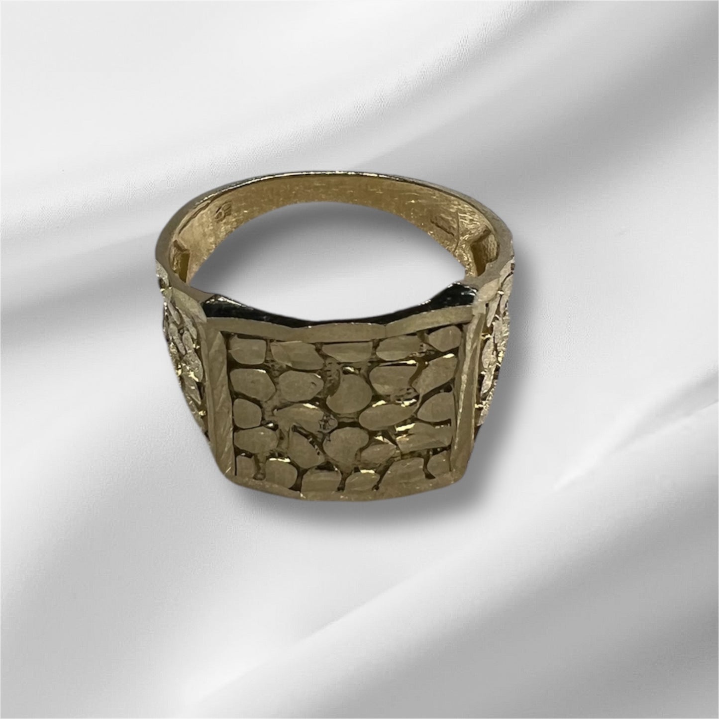 Square frame gold nugget