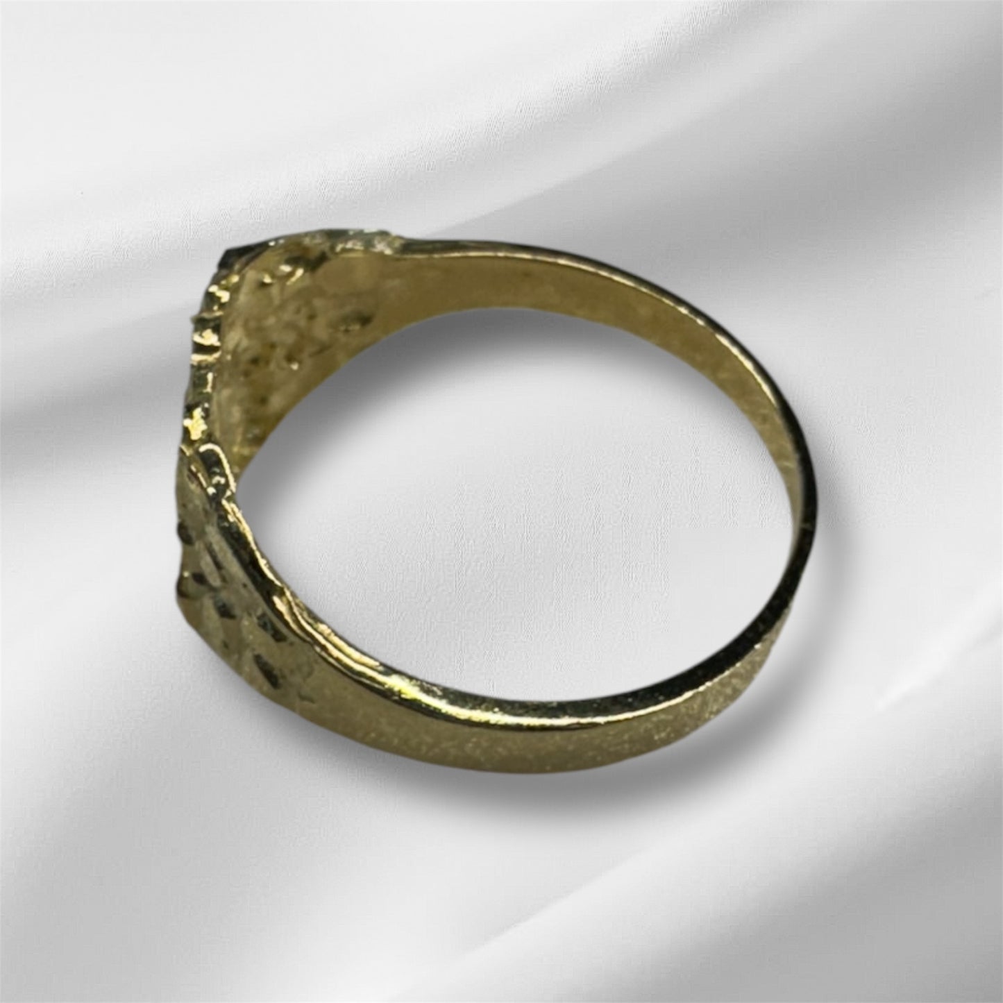 Rectangular medium flat nugget ring